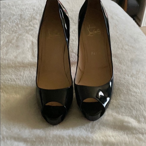 Christian Louboutin red bottom heels!!!! - Picture 5 of 5